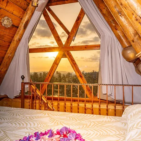 Triangulo - Tierra De Arte Holiday home *